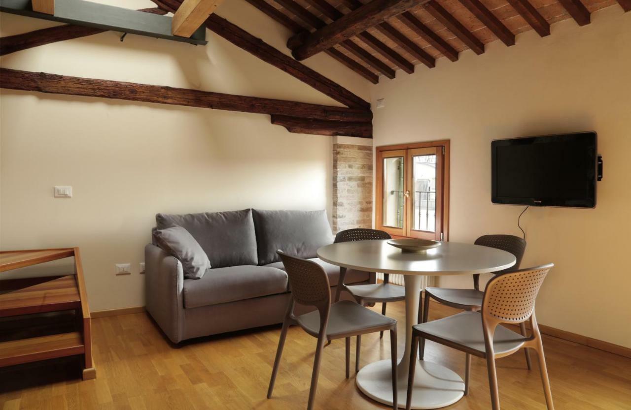 Loft Mirano Due Apartment ภายนอก รูปภาพ